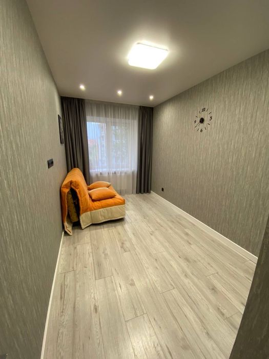 Продам квартиру 3кімнатну