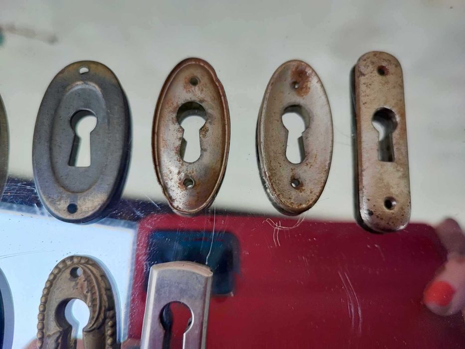 Stary szyld,do mebel,komoda,osłona klucza,cena za 1 sztukę