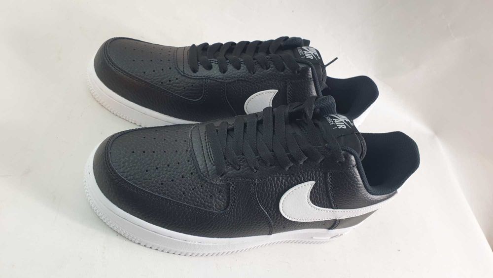 NIKE AIR FORCE 1 '07 obuwie męskie  sportowe  2 męskie 44,5