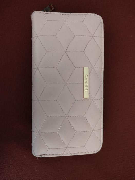 NOWY piękny portfel damski.