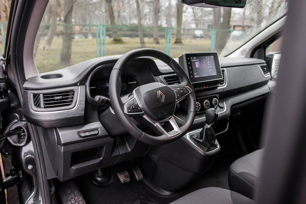 Wynajem busa busów 7 8 9 osobowych - wypożyczalnia busów - Bielsko-Bia