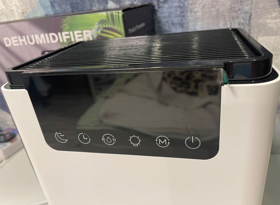 Домашній осушувач повітря, потужний двигун 2000 мл, невеликий осуш.40в