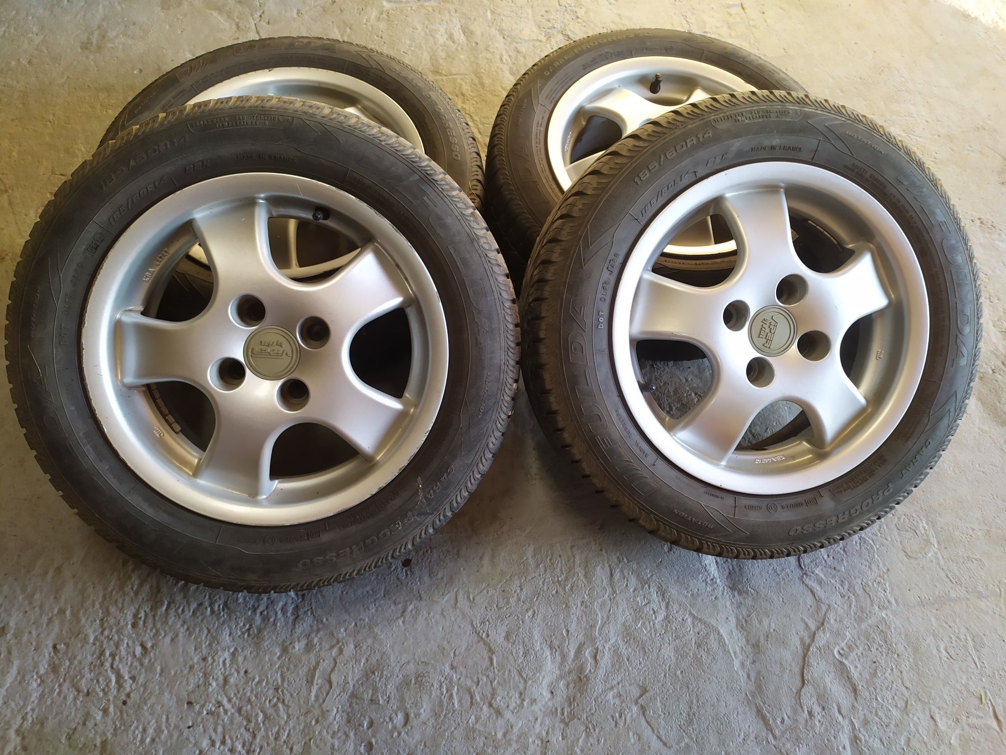 Sprzedam felgi z oponami 14, 4X100