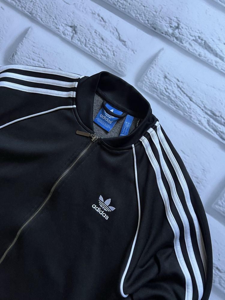 Олимпийка Adidas M-L оригинал
