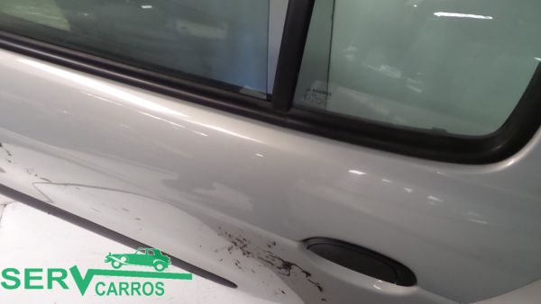 Porta trás esquerda RENAULT Megane I Break (KA0/1_)