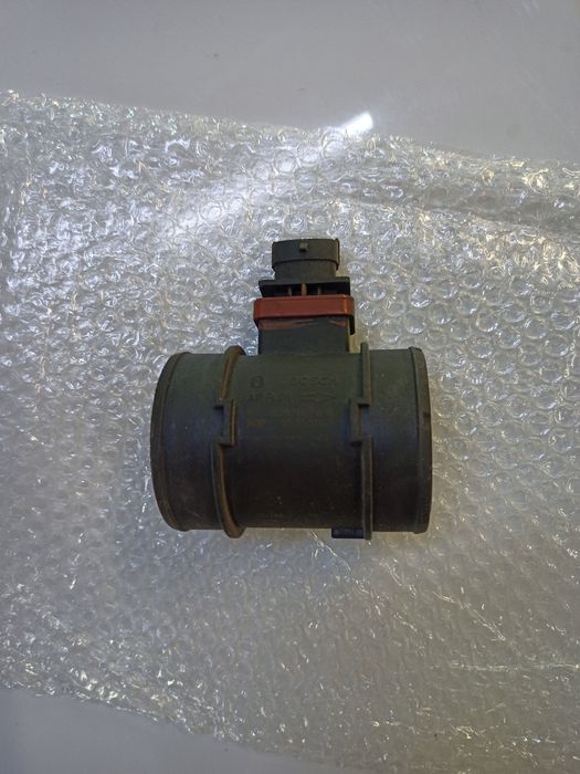 Витратомір повітря BOSCH Chevrolet Captiva 2.0 D 0281002618 55350048