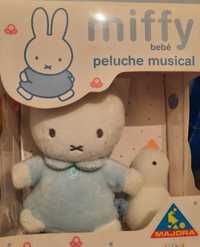 Peluche musical Miffy Novo bebé