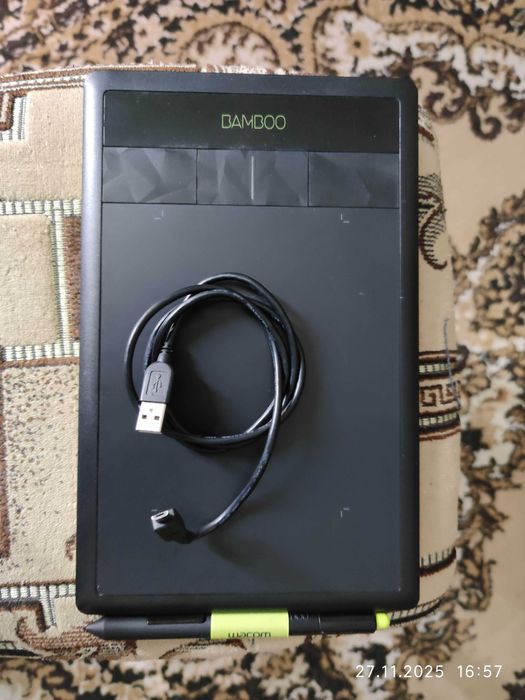 Графічний планшет Wacom Bamboo Pen CTL-470