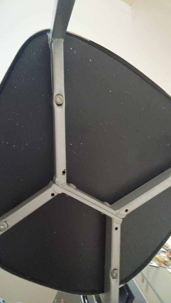 Mesa de vidro com dupla extensão e cadeiras