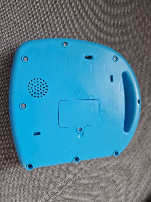 Książka z wierszykami Fisher Price