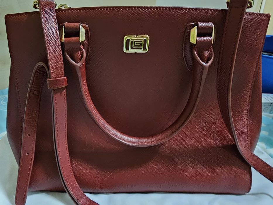 Сумка з натуральноï шкiри, французький бренд Guy Laroshe( Гi Ларош)