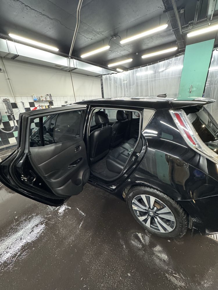 Nissan Leaf 2016