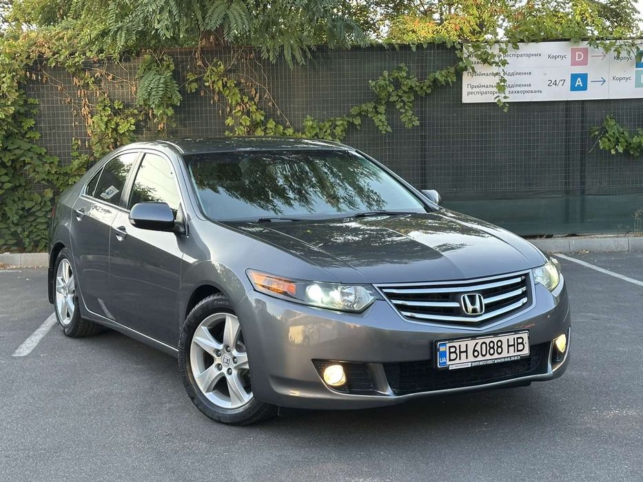 Продам Honda Accord 2008