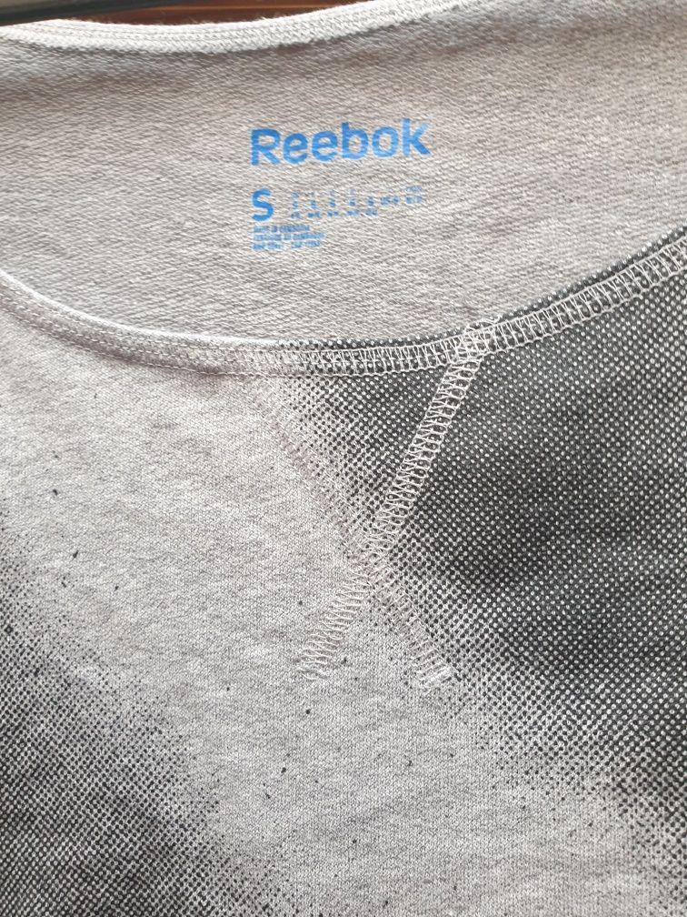 Top sportowy oversize Reebok