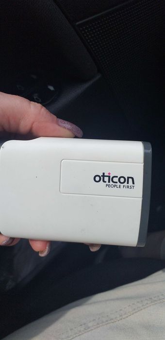 Футляр для слухового апарату Oticon.  Оригінал.