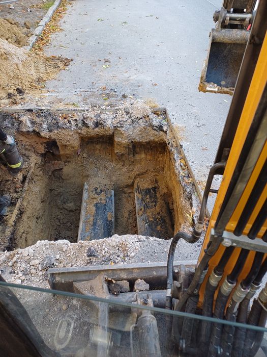 Usługi minikoparką kopania wykopy wynajem operator