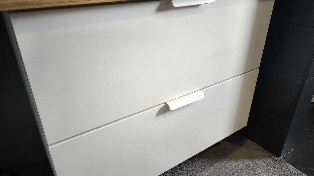 Szafki łazienkowe Ikea