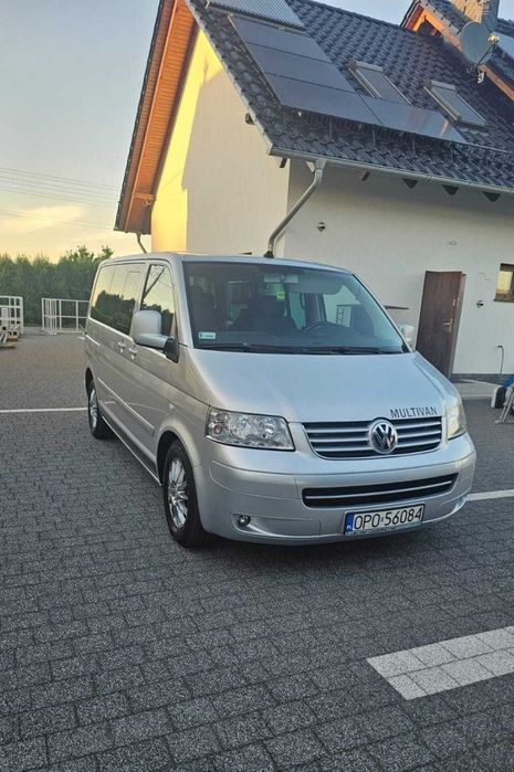 Volkswagen multivan t5 highline 2.5tdi