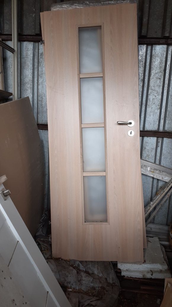 Drzwi- Nowe - 75x205 wysokości - Lewe