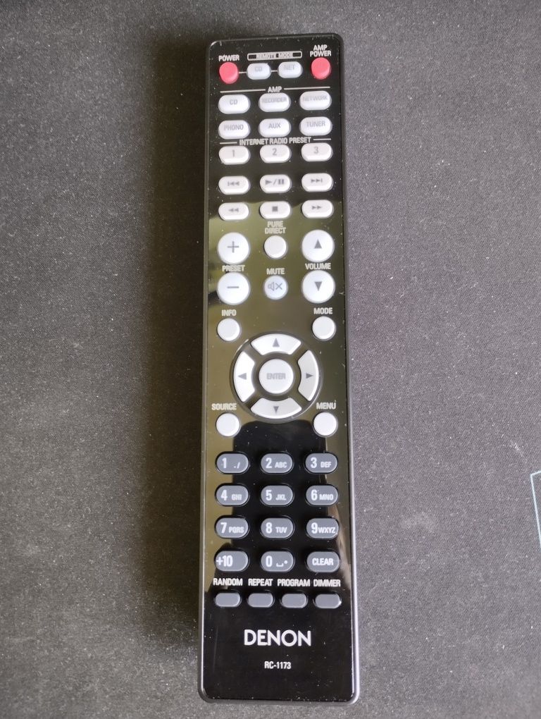 Denon pilot RC-1173 nowy i oryginalny

pasuje m.in. do urządzenia

PM
