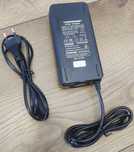 Ładowarka do roweru elektrycznego 13S-4A 58.8V LiPo/LiIon DC 2.1/5.5