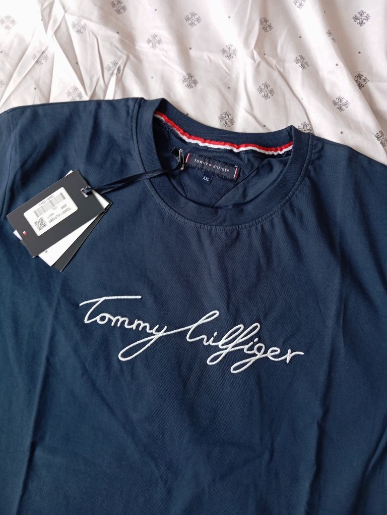 Koszulka Tommy Hilfiger, t-shirt klasyczny, granatowa XL