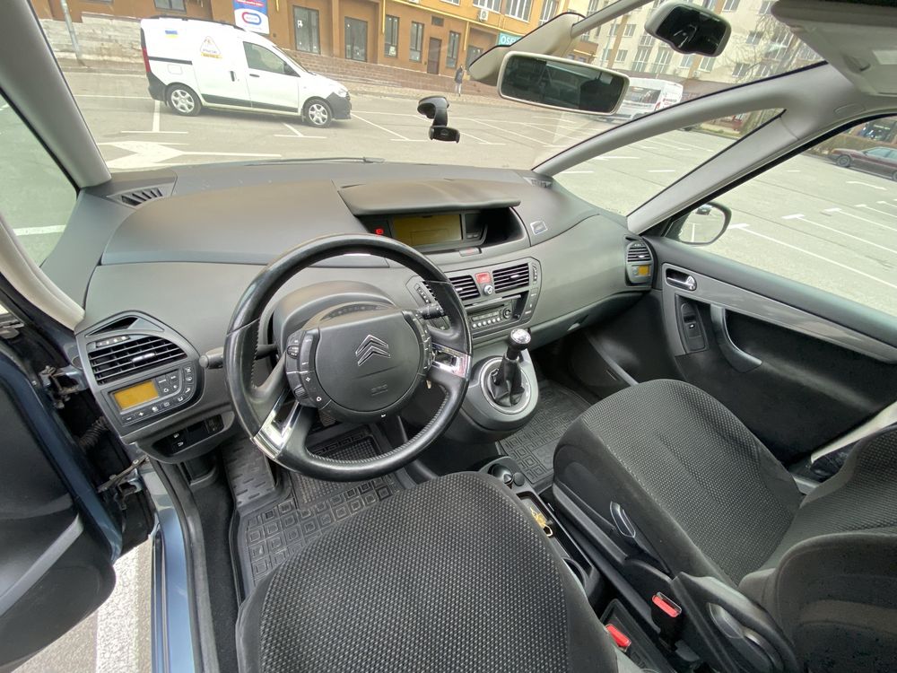 Продам Citroen C4 Grand picasso торг