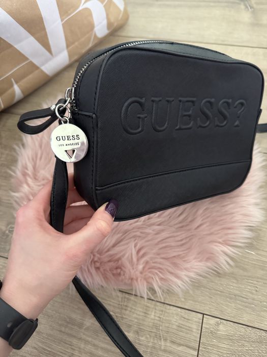 Torebka czarna guess nowa