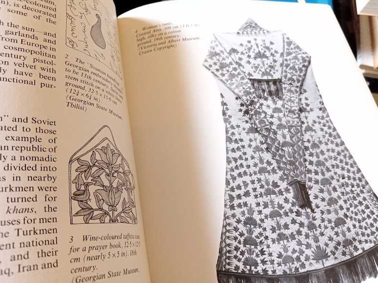 Embroidery of All Russia by Mary Gostelow  1977, portes grátis