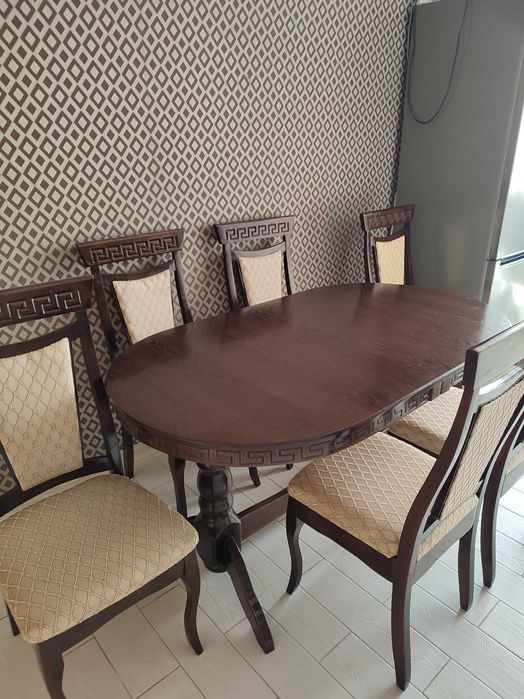 Кухонні меблі . Продам.