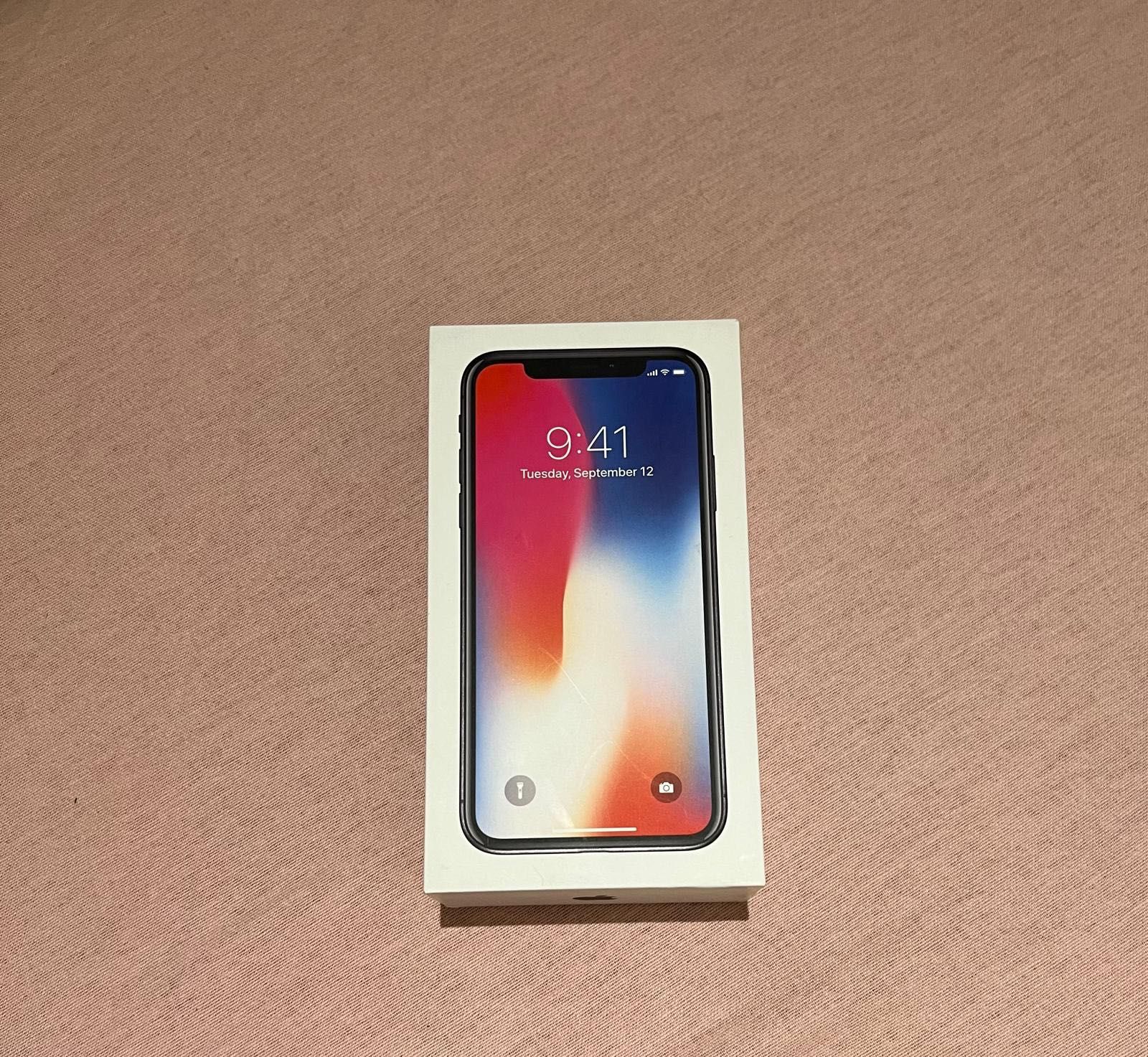 Apple iPhone X 64 GB czarny , cały w oryginale!!!