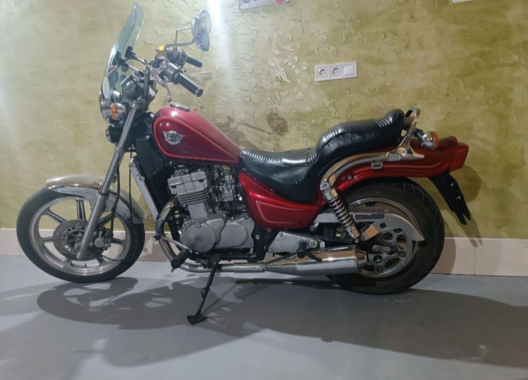 Kawasaki Vulcan EN 500