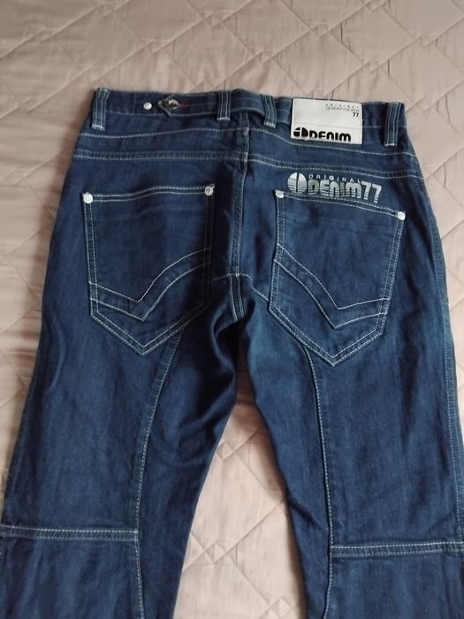 Джинси жіночі 30 W