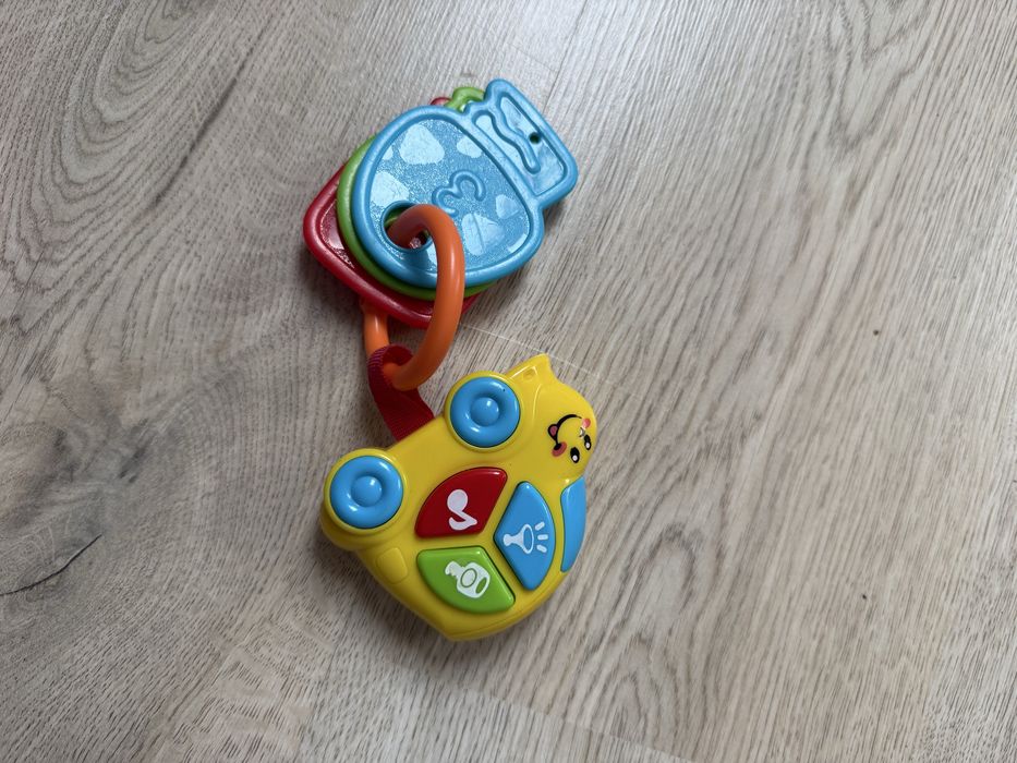 Kluczyli i samochodzik grajace