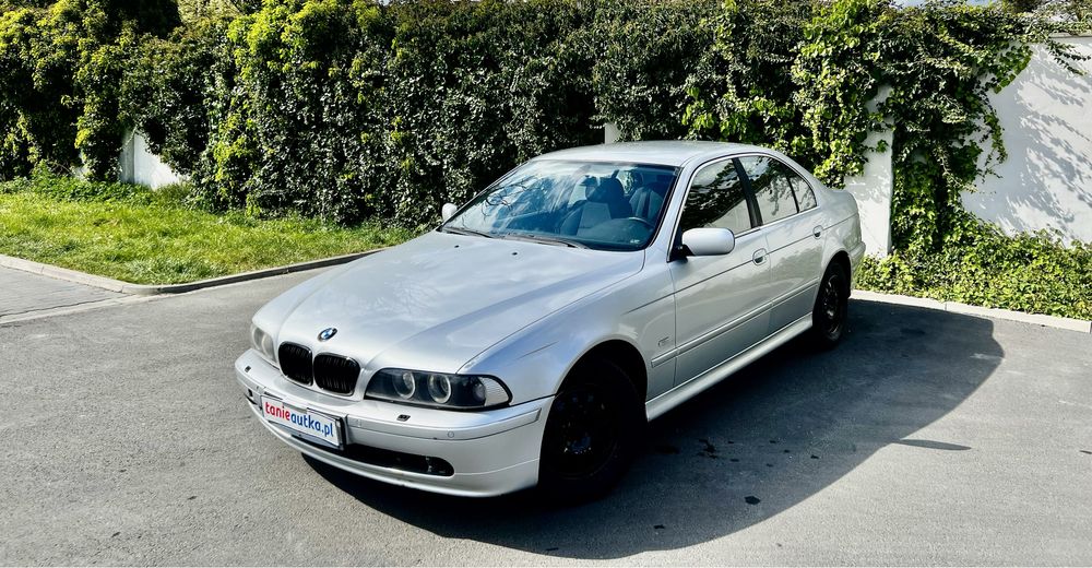 BMW E39 525D // Automat // Lift // 2004 // Hak // Alu // Klima // Zadb