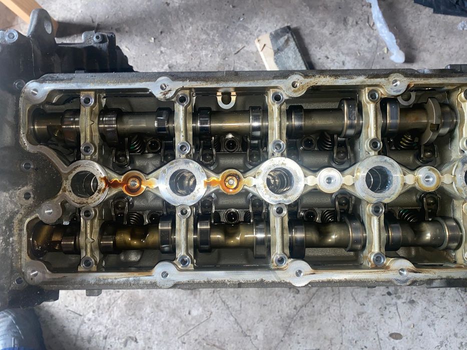 Двигатель по запчастям Volkswagen Jetta