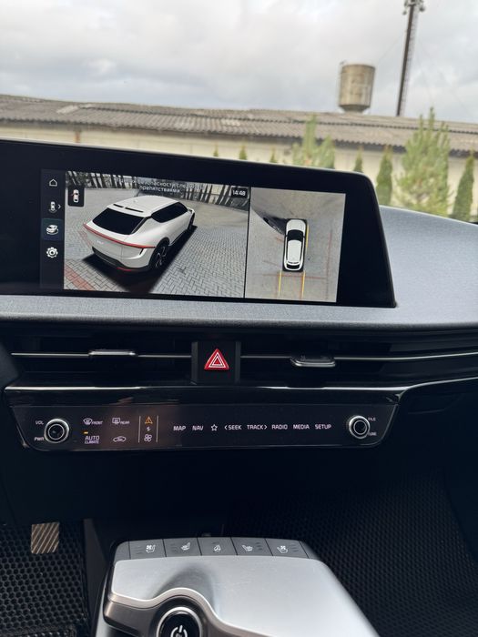 Поодам авто kia ev 6 awd 2022