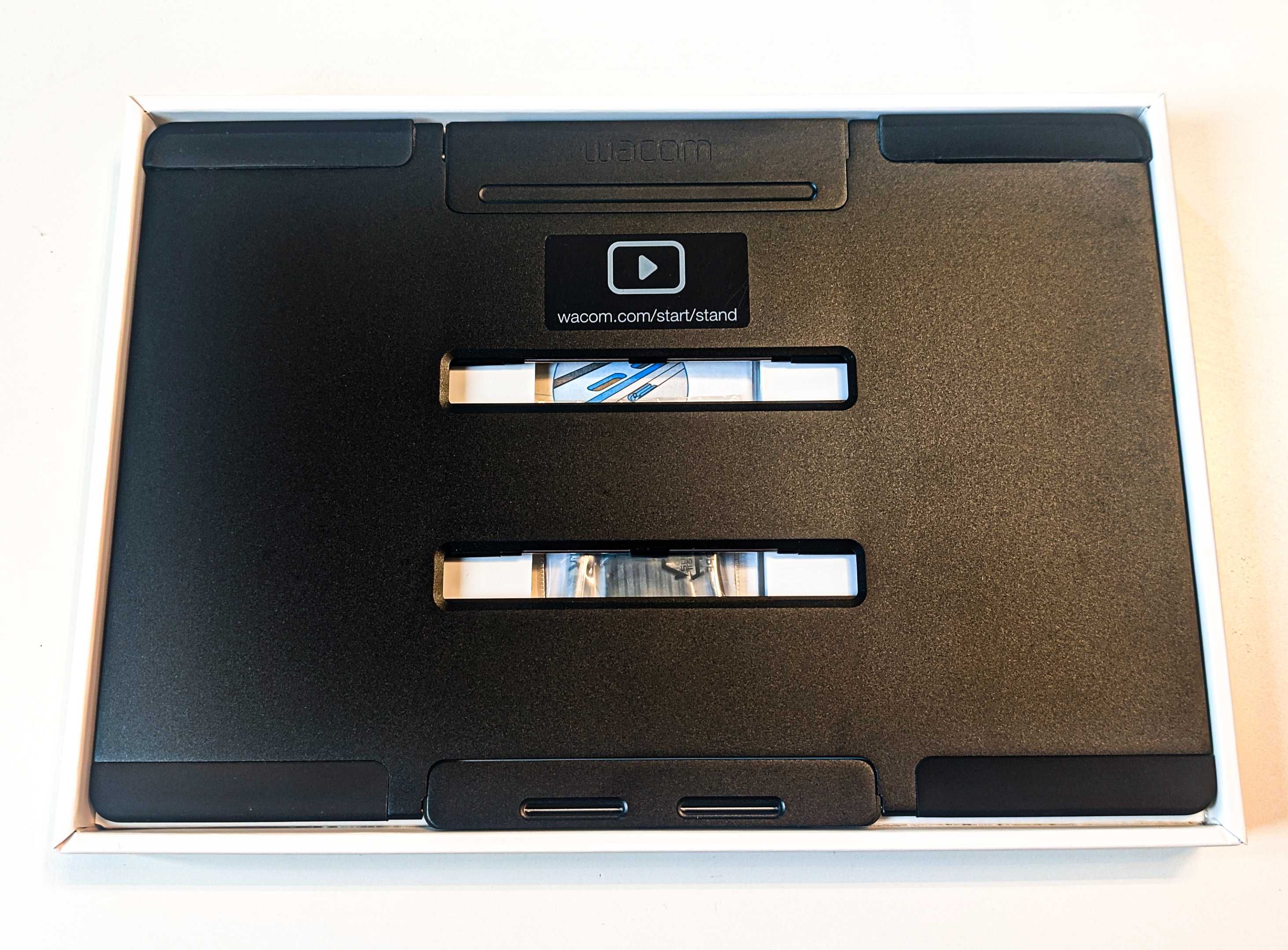 Podstawka Wacom Stand (Cintiq Pro 13 & 16/ MobileStudio Pro)