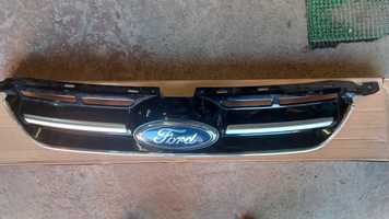 Решітка гриль решётка бампера Форд Ford C Max Energy МК2 DM5Z8A284AA