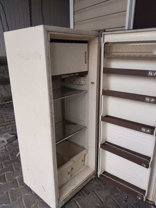 Продам холодильник б/у