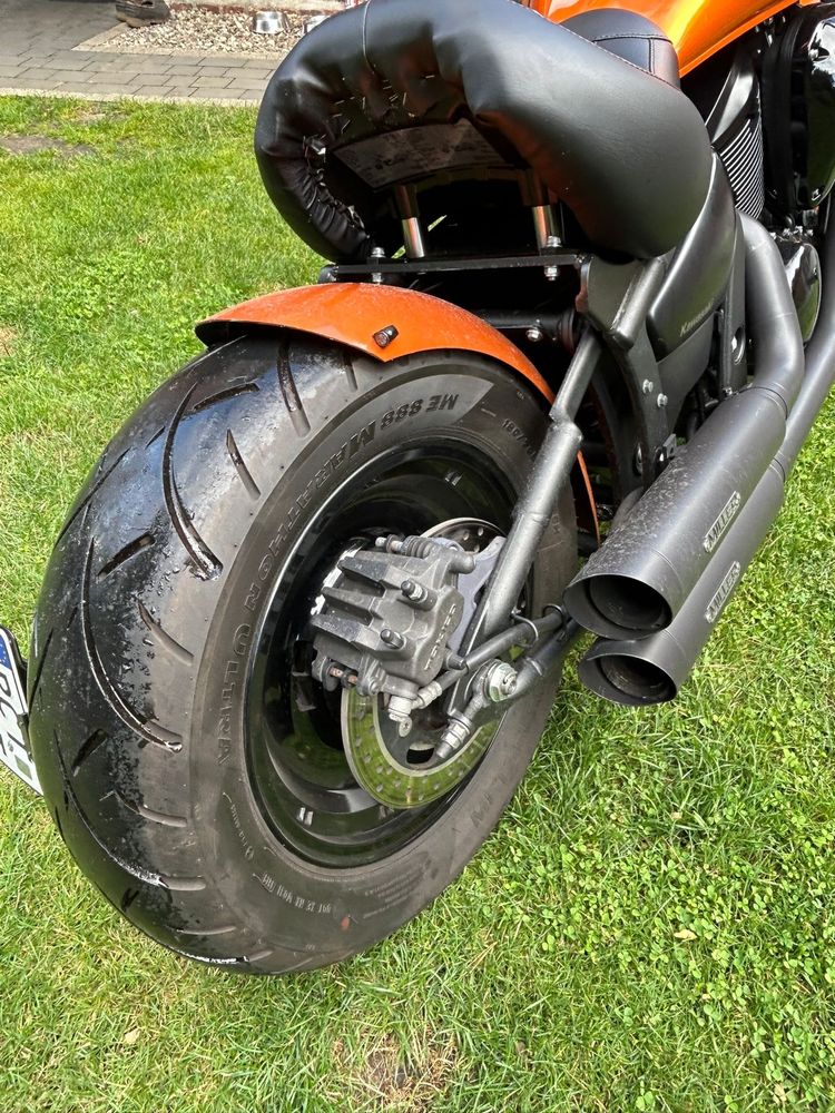Kavasaki Vulcan 900 Custom