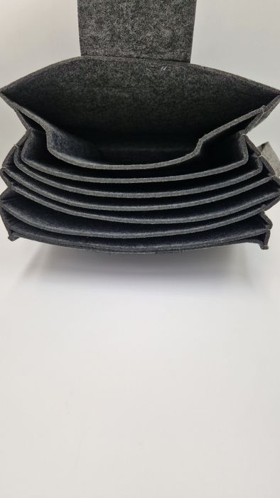 Filcowy uchwyt na talerze