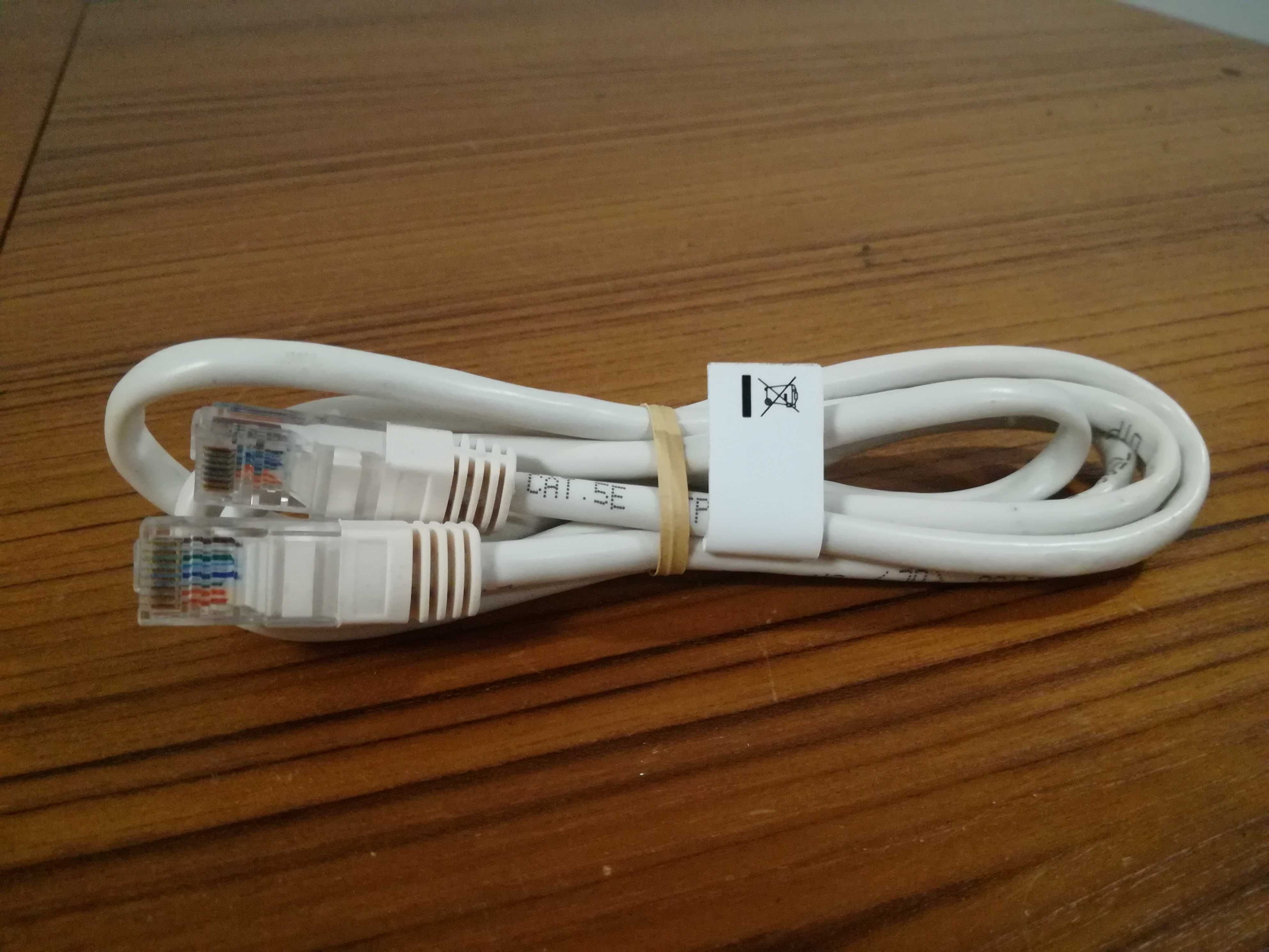 Kabel Ethernet Przewód do Internetu  CAT 5E  1,5M