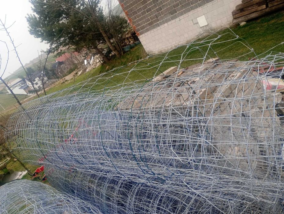 Siatka ogrodzeniowa 2.2 m 2.4m 1.4 m