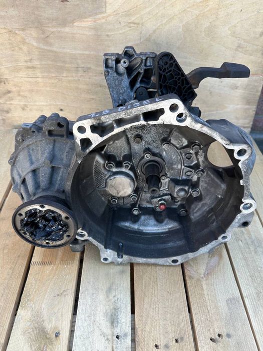 Коробка КПП 1.9 VW Volkswagen Golf 5 Jetta 5 Passat B6 Caddy Touran