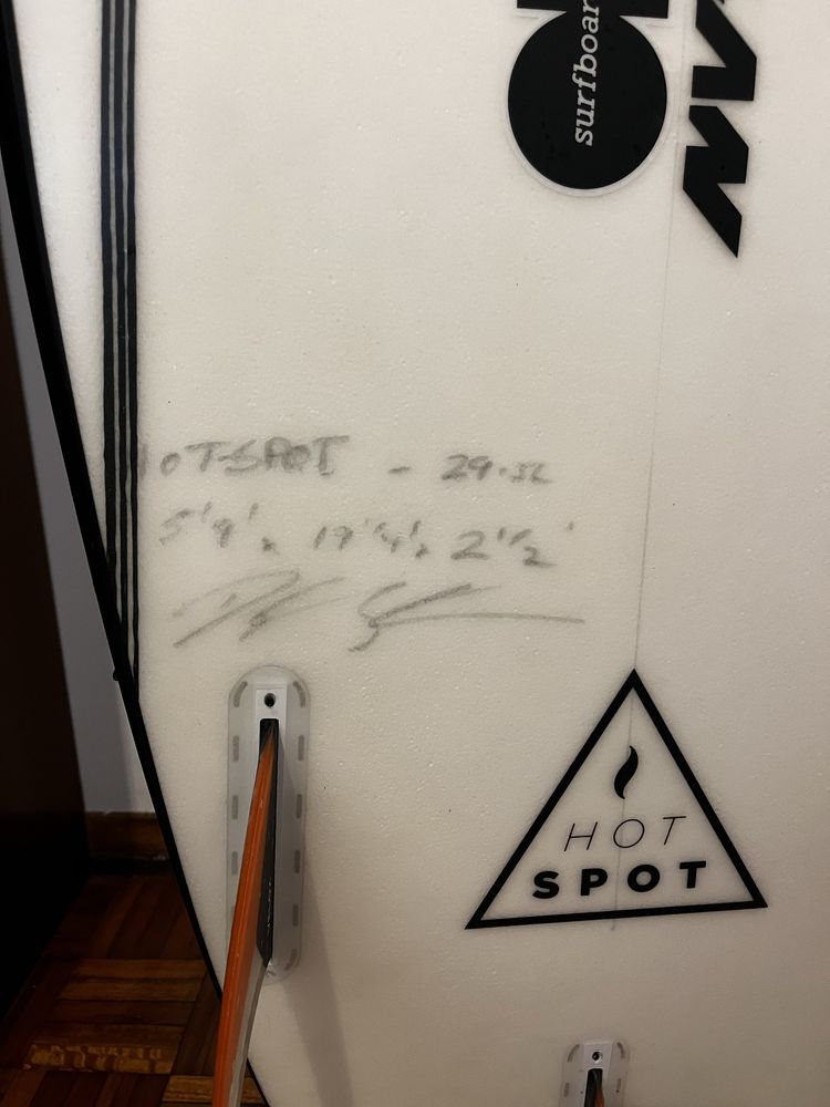 Prancha Dylan - Hot Spot - Epoxy