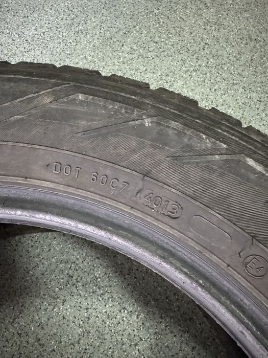 зимову шину Nokian Hakkapeliitta R2 225/55 R17 101R XL.