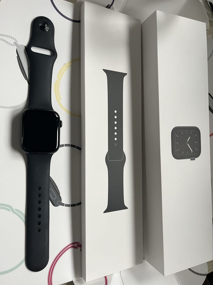 Apple watch series 5