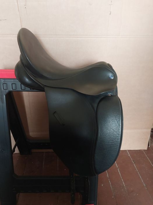 Siodło ujerzdzeniowe euroriding 17/5,roztaw 30.