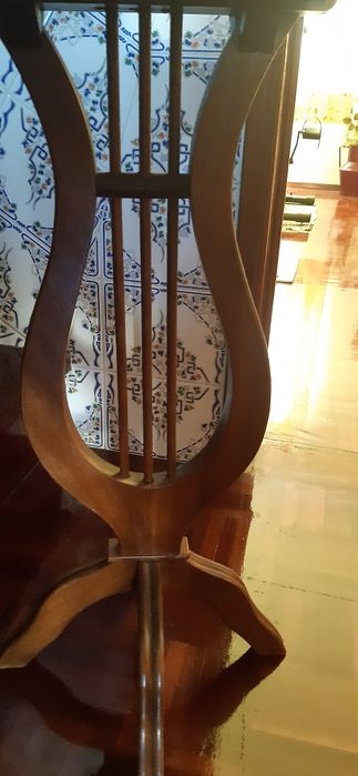 Credencia em Madeira